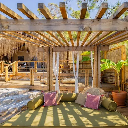 فندق Perdue فاراليا